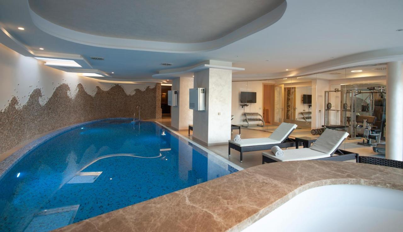 Alexandar Montenegro Luxury & Budva