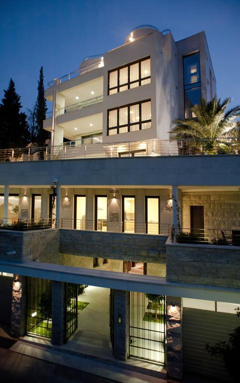 Alexandar Montenegro Luxury &